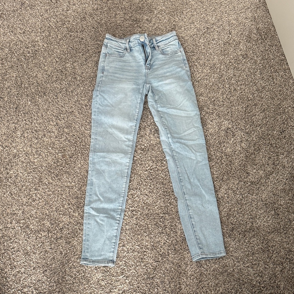 Women’s Light Blue High-Rise Skinny Jeans